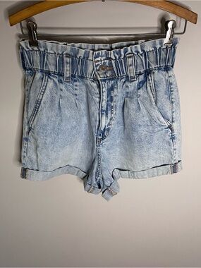 Aeropostale Mom Shorts Light Wash Paperbag Waist Denim Blue Cuffed Size 4
